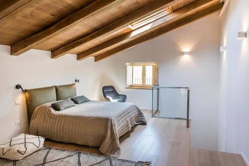 Conero Loft 21 Sirolo — 4-Star Luxury Hotel in Sirolo, Italy