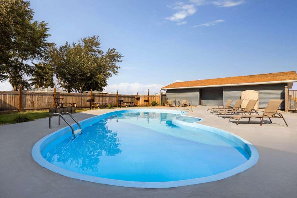 Days Inn by Wyndham Ritzville - photo 6