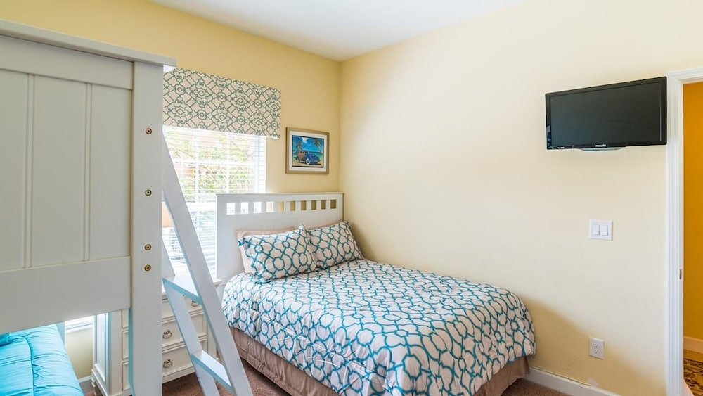 Grhcal8951 Paradise Palms Resort 5 Bed 4 Baths Townhouse - photo 12