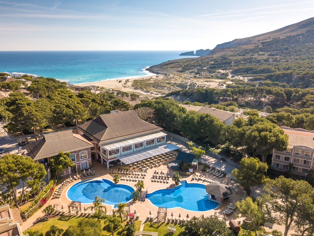 VIVA Cala Mesquida Suites & Spa Adults Only 16 in Capdepera, Spain