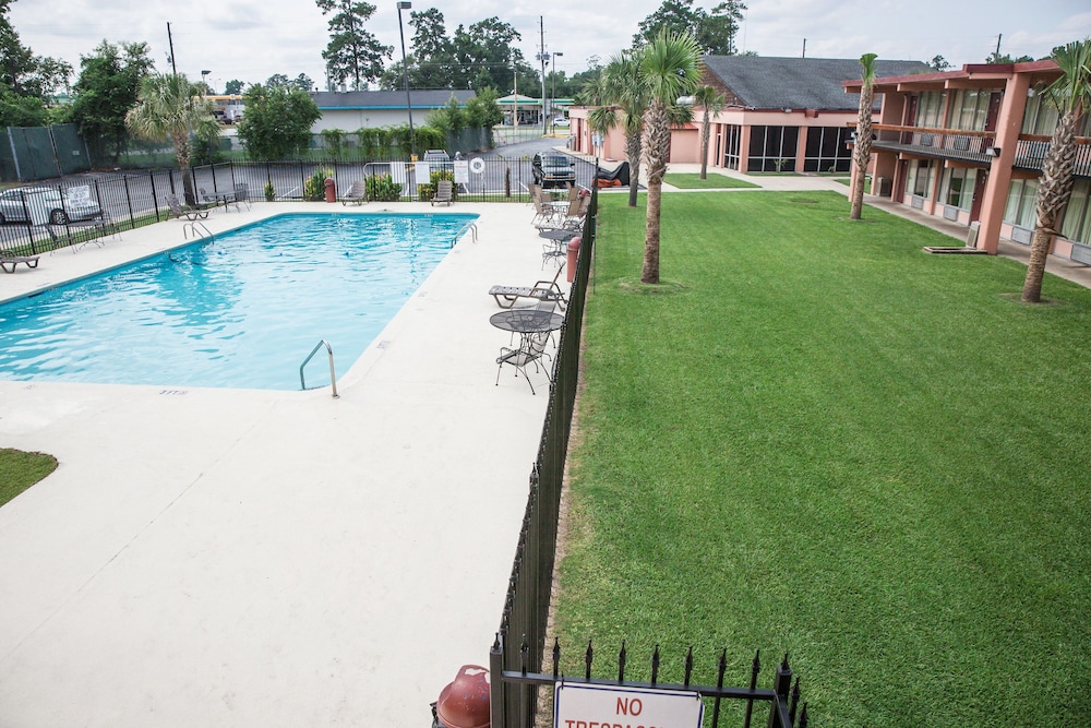 Florence Express Inn - photo 15