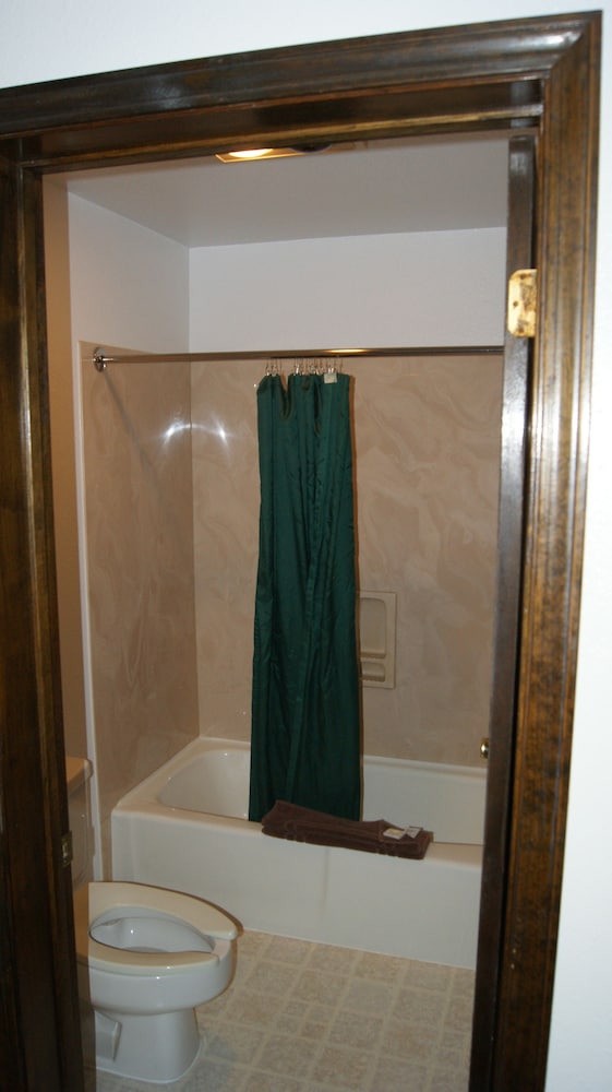Adventure Inn & Motel - photo 25