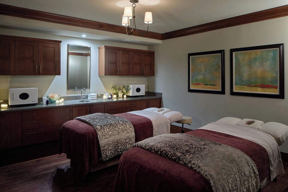 The Del Monte Lodge Renaissance Rochester Hotel & Spa - photo 54