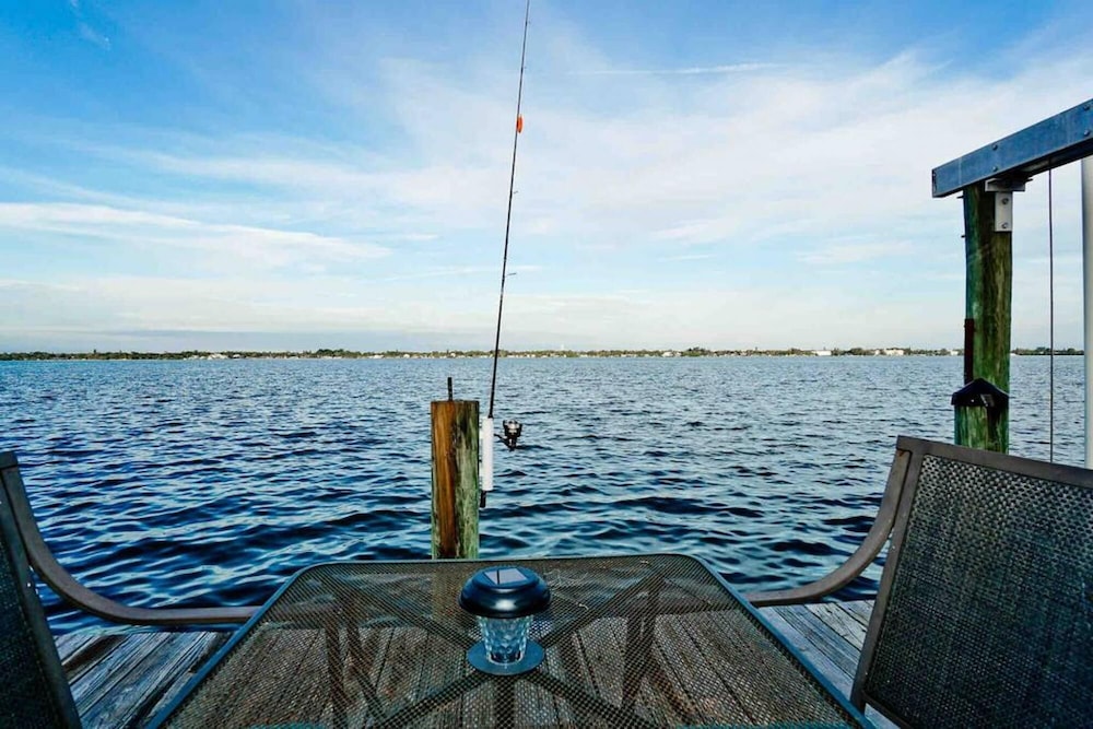 Waterfront Studio with Pool on Manasota Key - photo 28