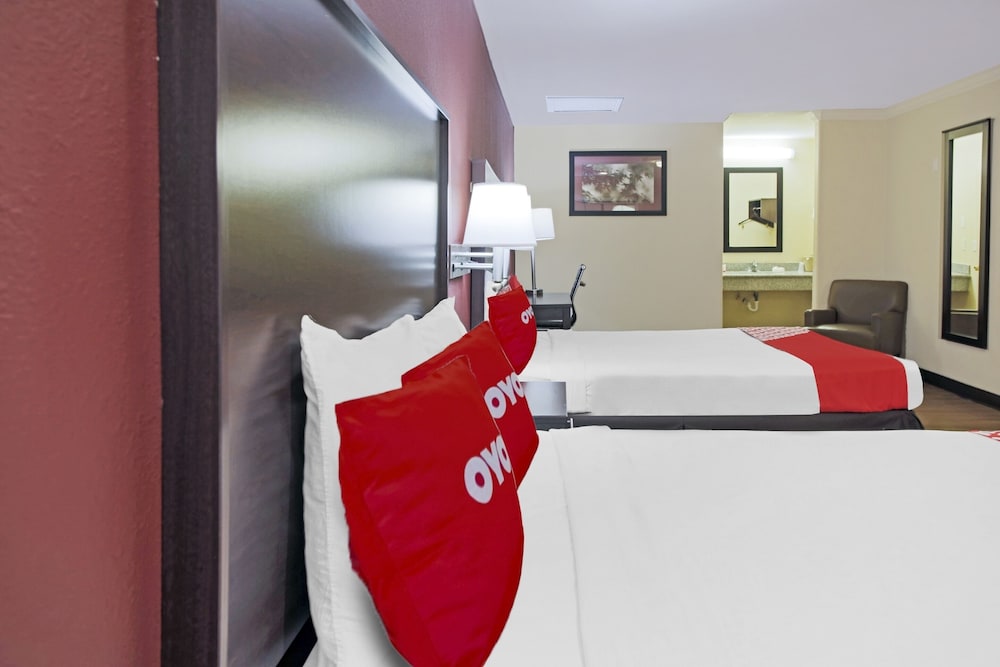 OYO Hotel McAllen Airport South - photo 40