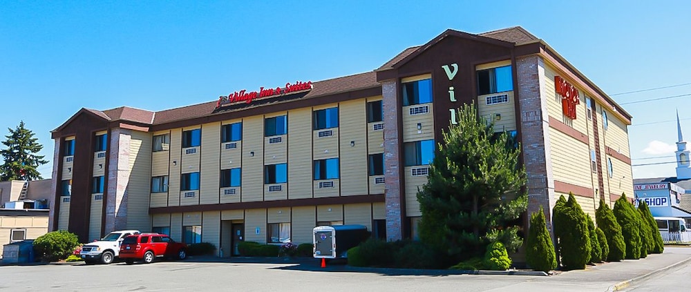 Village Inn & Suites - photo 34