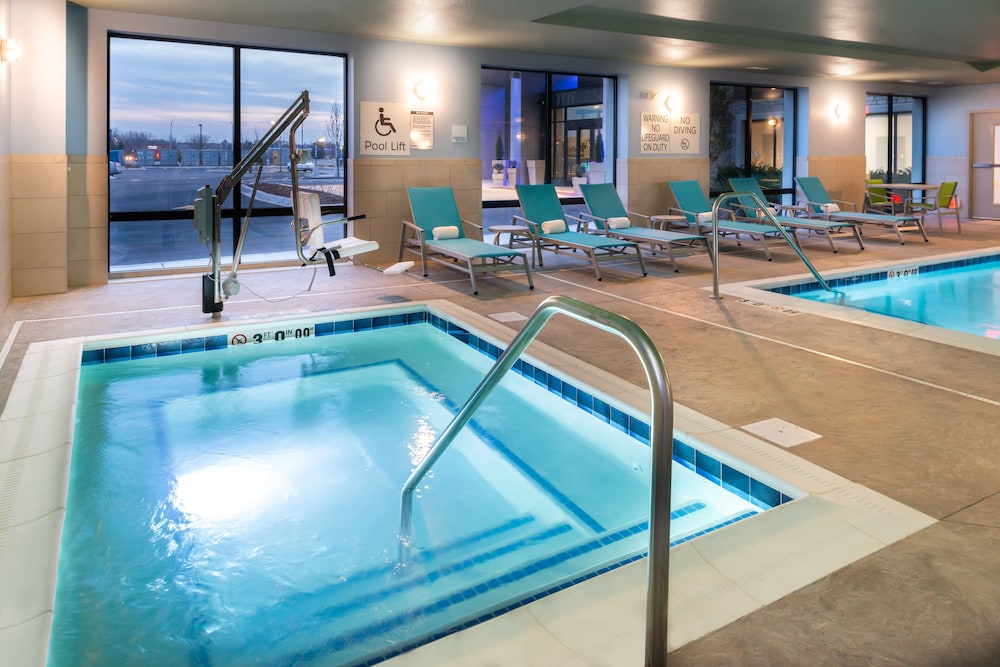 Holiday Inn Express & Suites Romeoville Joliet North by IHG - photo 14