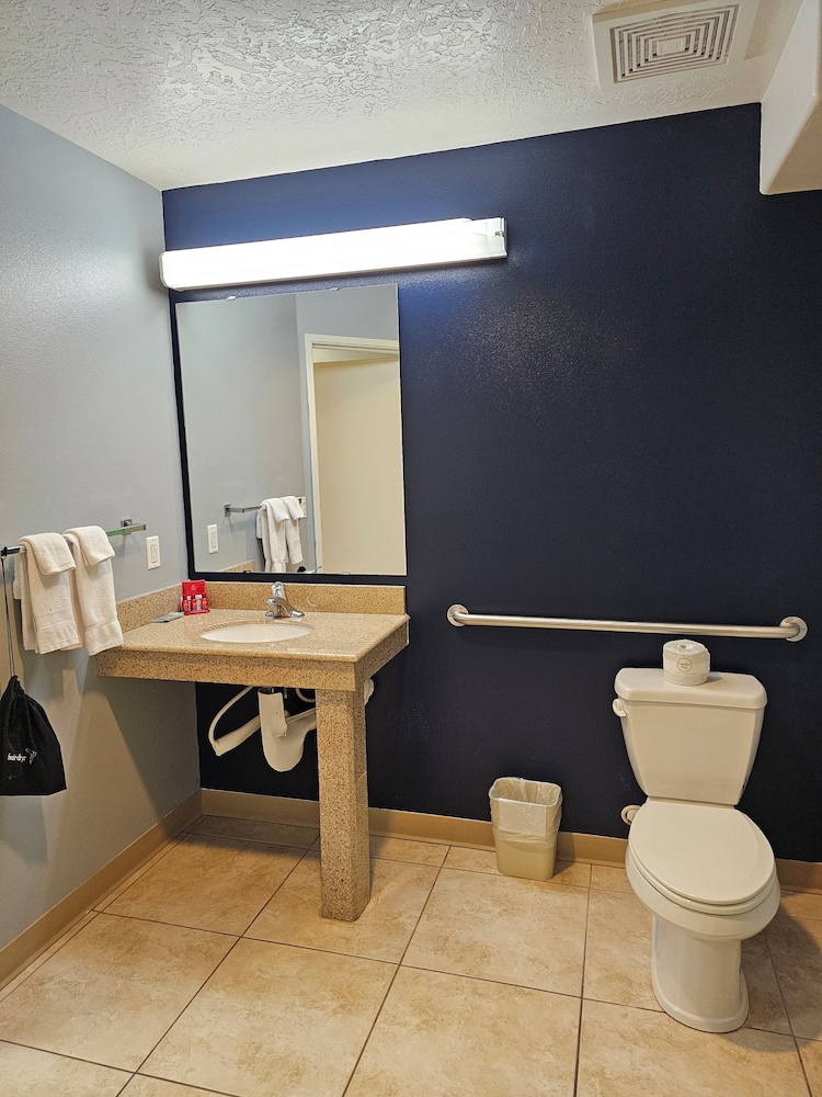 Executive Inn and Suites Extended Stay in Vernal - photo 29