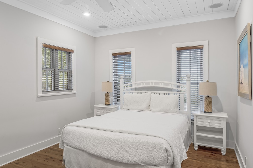 Magnolia Cottages by the Sea by PHG in Panama City Beach, United States