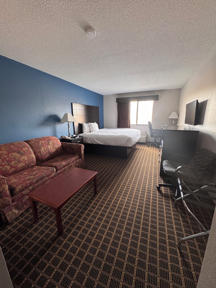 Baymont Inn & Suites by Wyndham Richmond - photo 6
