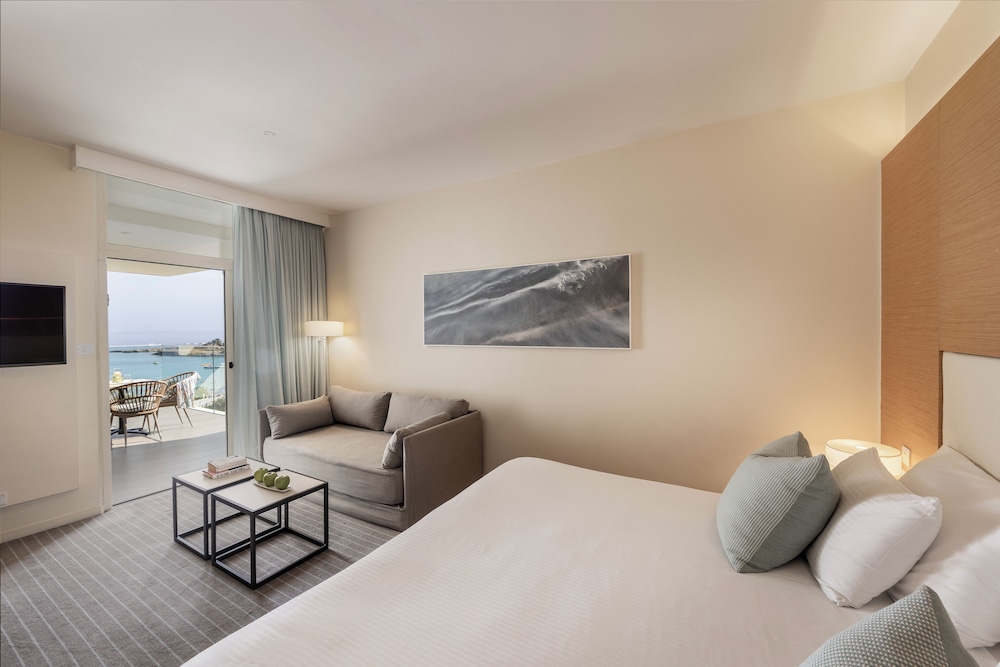 Capo Bay Hotel — 5-Star Luxury Hotel in Protaras, Cyprus