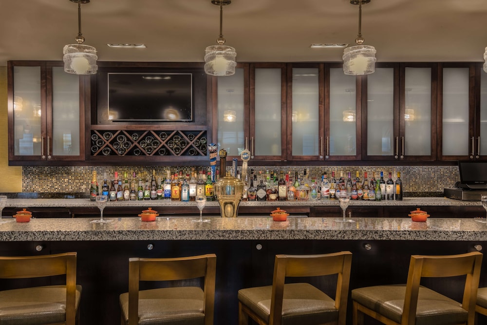 Hilton Garden Inn Reagan National Airport - photo 45