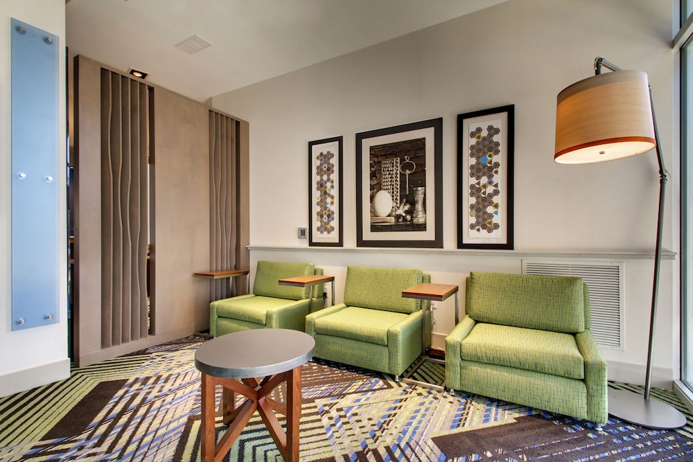 Holiday Inn Express & Suites Summerville by IHG - photo 50