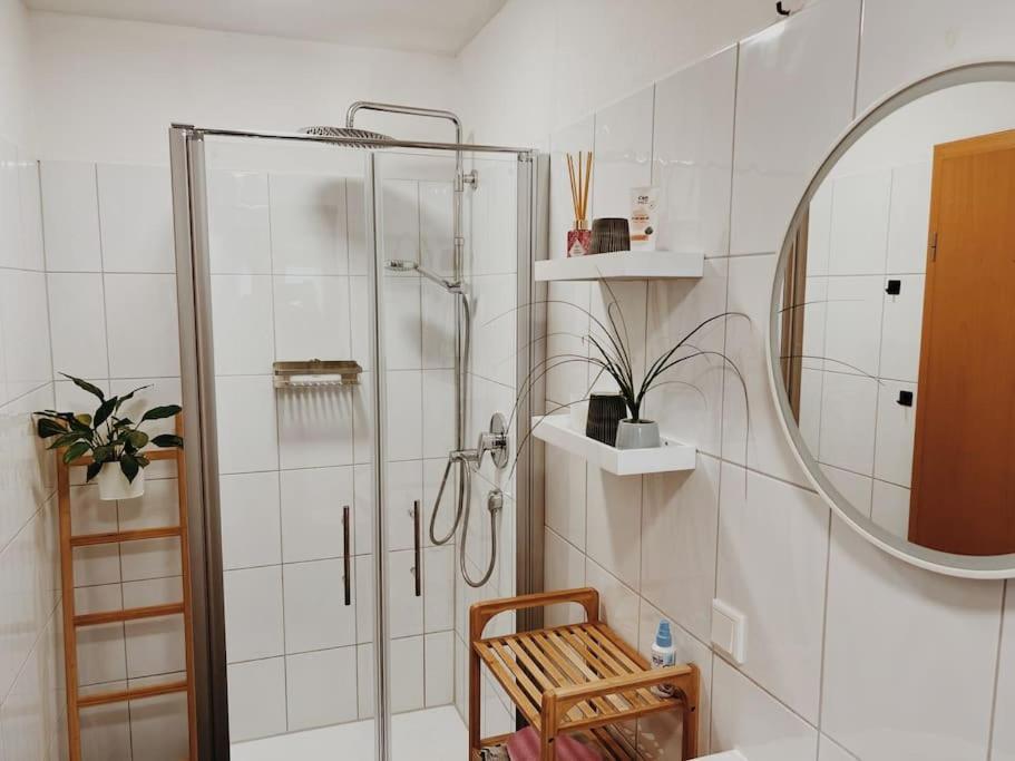 Ruhige Wohnung mit Terrasse — 4-Star Luxury Hotel in Telgte, Germany