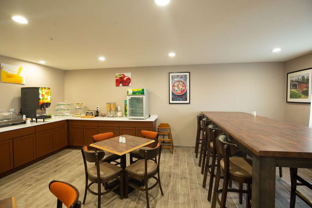 Quality Inn & Suites Hammond Near I 8090 - photo 52