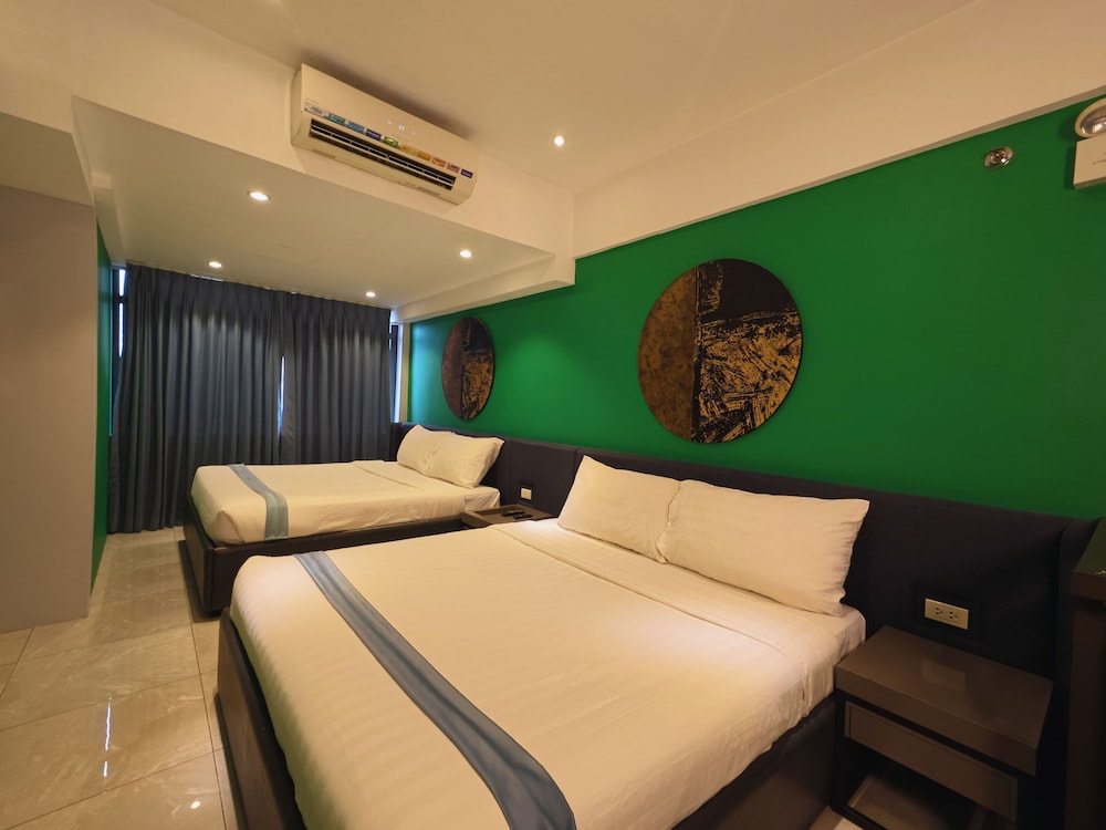 Skyloft Hotel - carbon neutral hotel in Manila