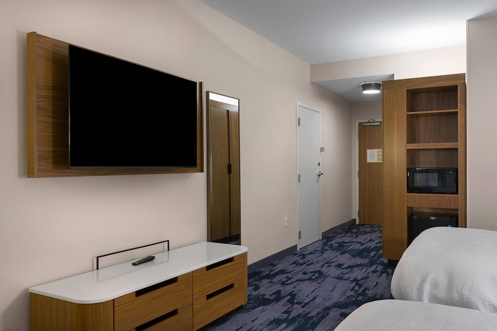 Fairfield Inn & Suites by Marriott Statesville - photo 9