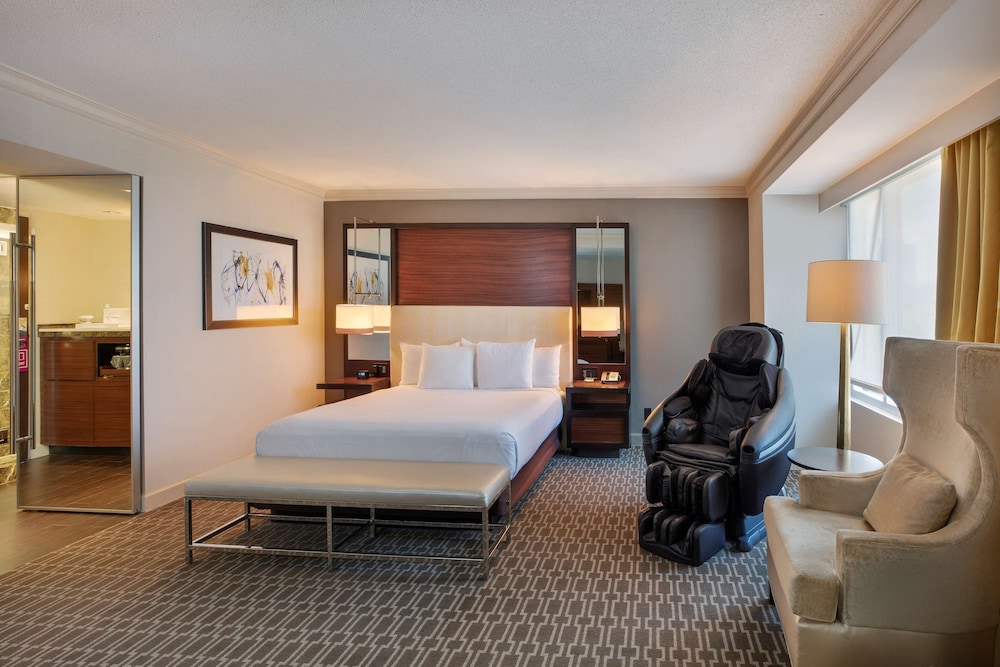 Hilton McLean Tysons Corner - photo 10
