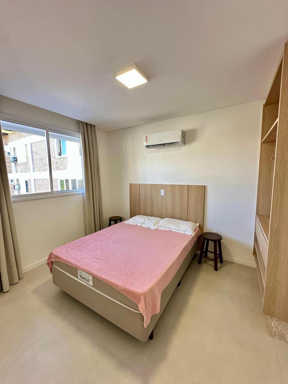 Lindo apartamento 150 metros do mar 2 quartos Nassau