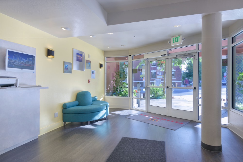 The Belltown Inn - photo 3