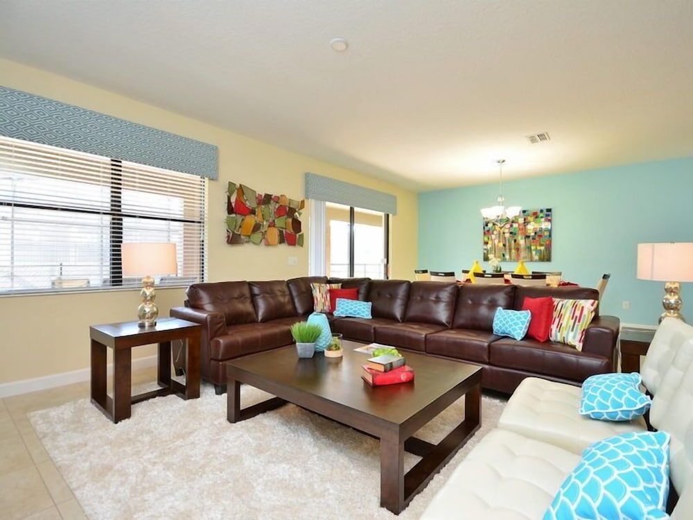 Ov3861 Champions Gate Resort 8 Bed 5 Baths Townhome - photo 2