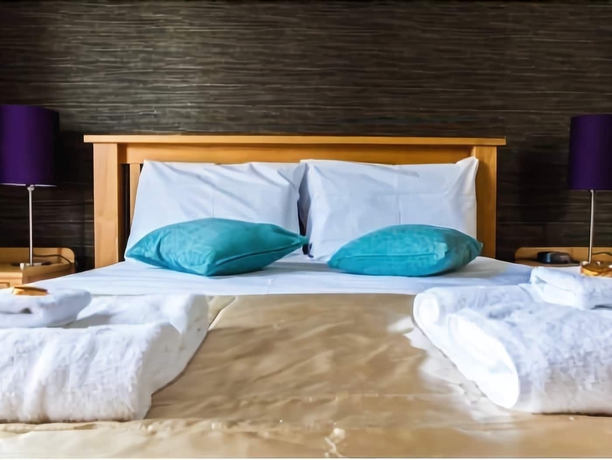 Glasgow Central Clock Tower Boutique Suites and Bistro in Glasgow, United Kingdom