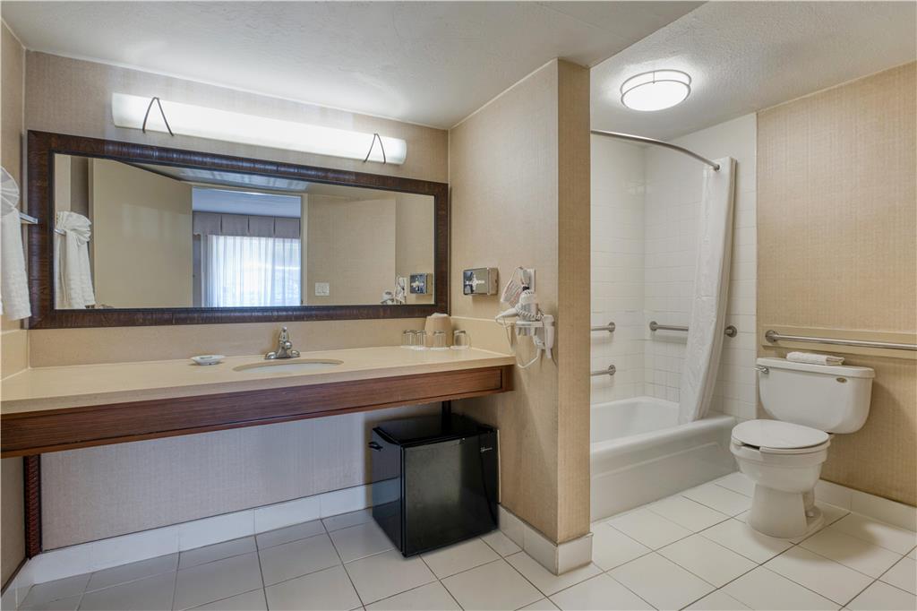 Best Western Seven Seas - photo 35