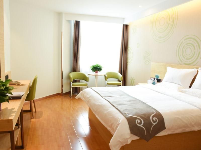 GreenTree Inn Baoding Gaobeidian Baigou Express Hotel in Baoding, People's Republic of China