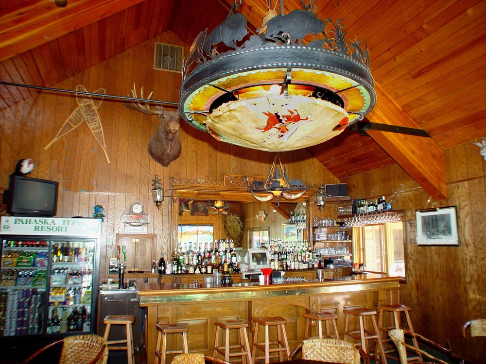 Pahaska Tepee Resort - photo 18