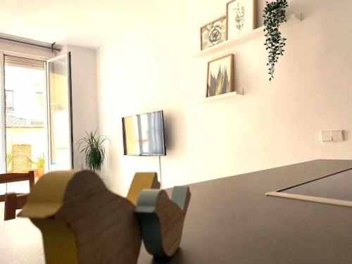 Apartamento Ayla San Fermín — 4-Star Luxury Hotel in Pamplona, Spain