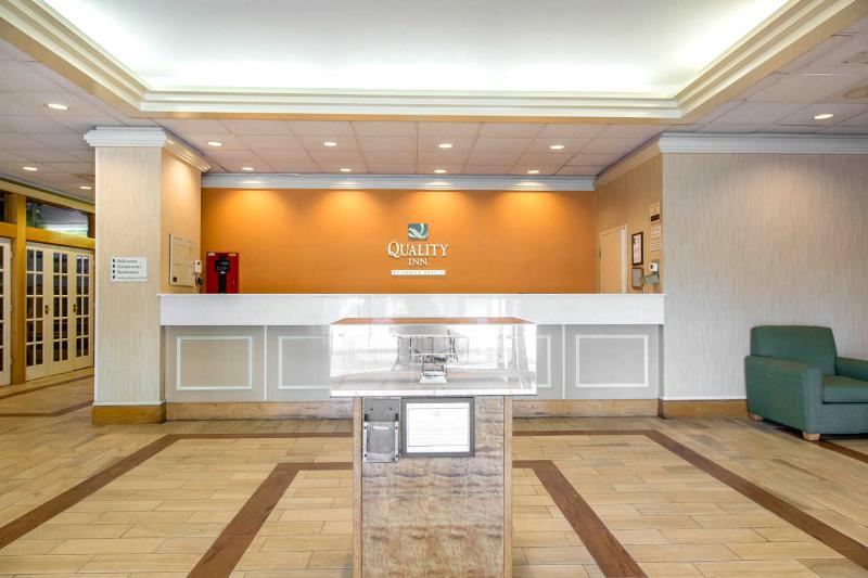 Bradley Inn - photo 4