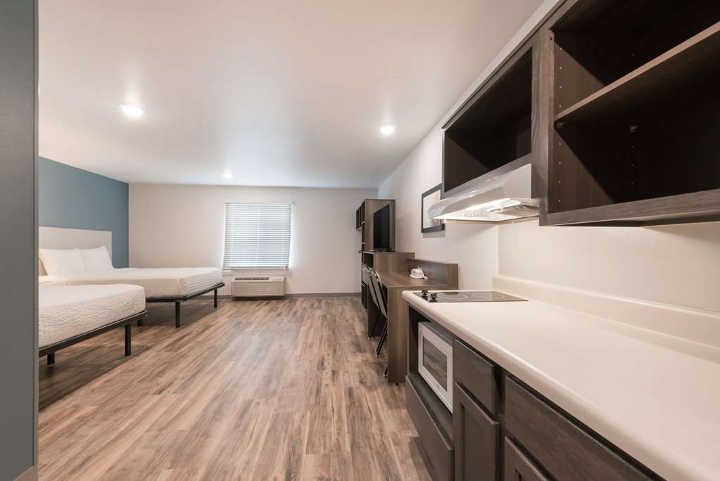 Woodspring Suites Philadelphia Northeast - photo 9