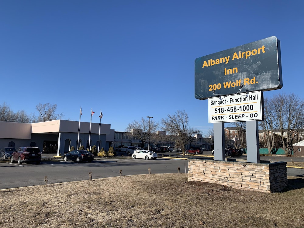 Albany Airport Inn - photo 33