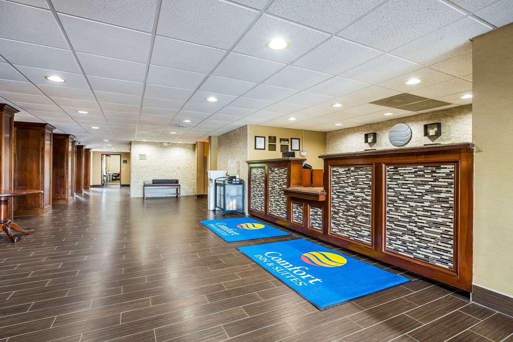 Comfort Inn & Suites Fairborn near Wright Patterson AFB - photo 9