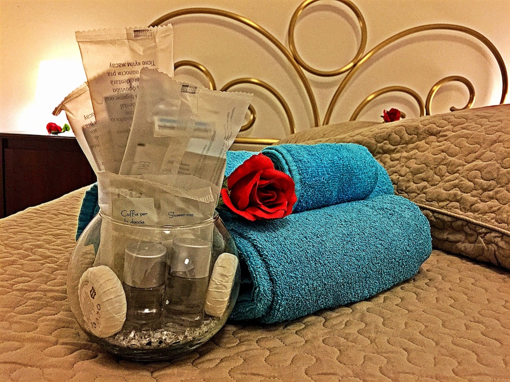 Rho Gloria 2 in Rho, Italy