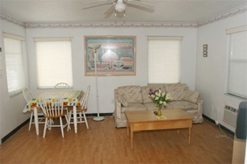 Traveler Motel - photo 6