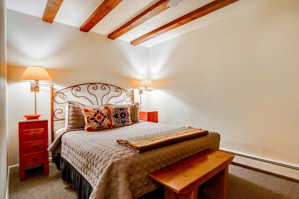 Santa Fe Motel & Inn - photo 18