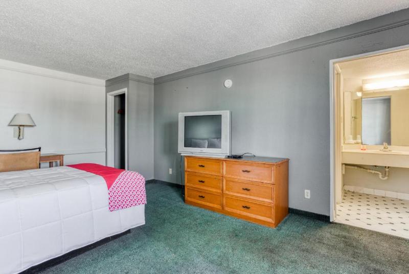 Hemp Inn Oklahoma City South - photo 17