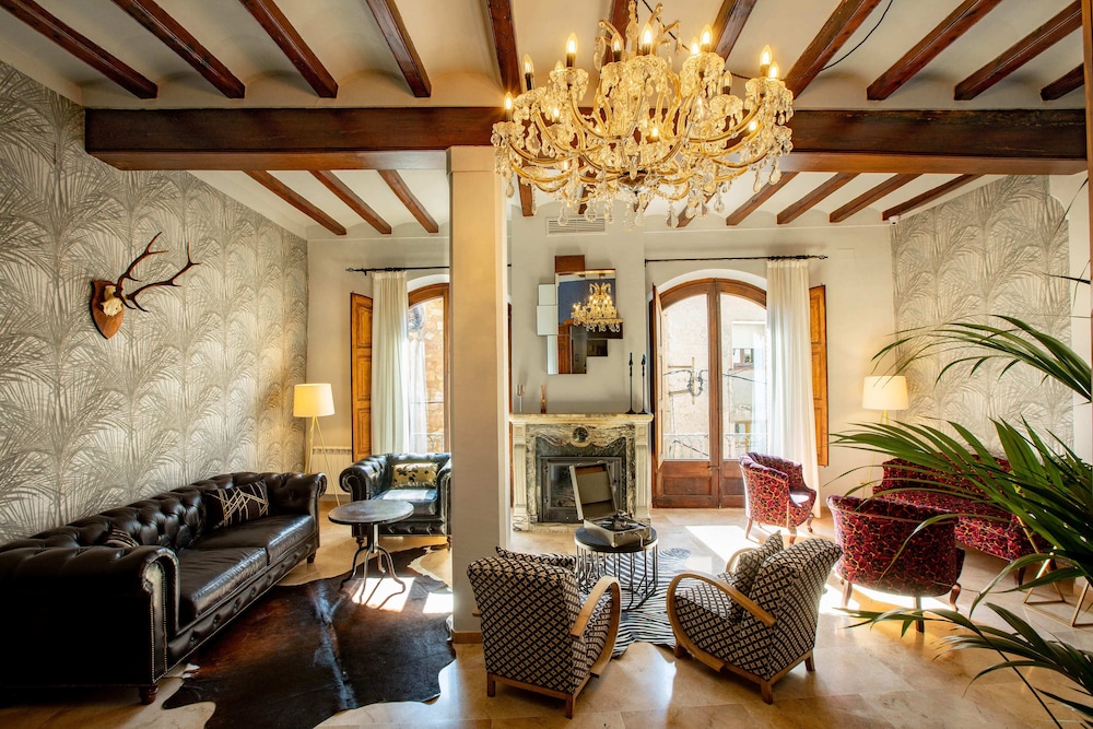 El Palauet del Priorat in Salou, Spain