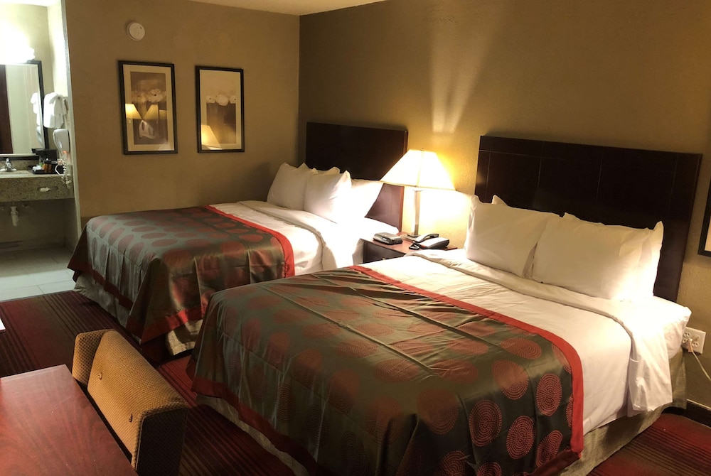 Ramada by Wyndham Michigan City - featured photo