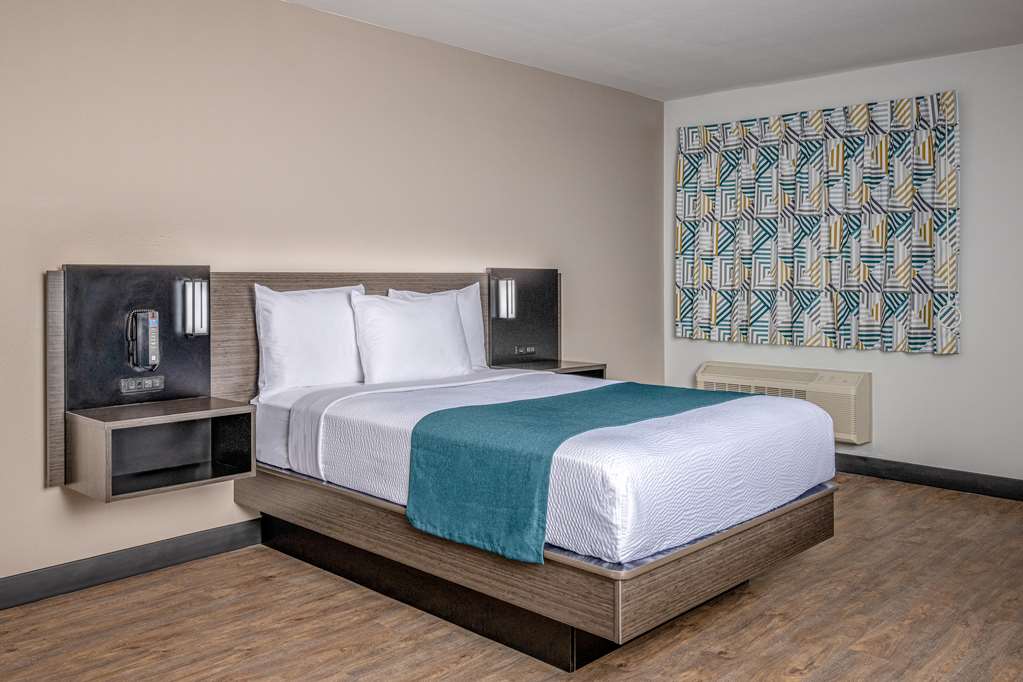 Motel 6 Euless TX Dallas - photo 11