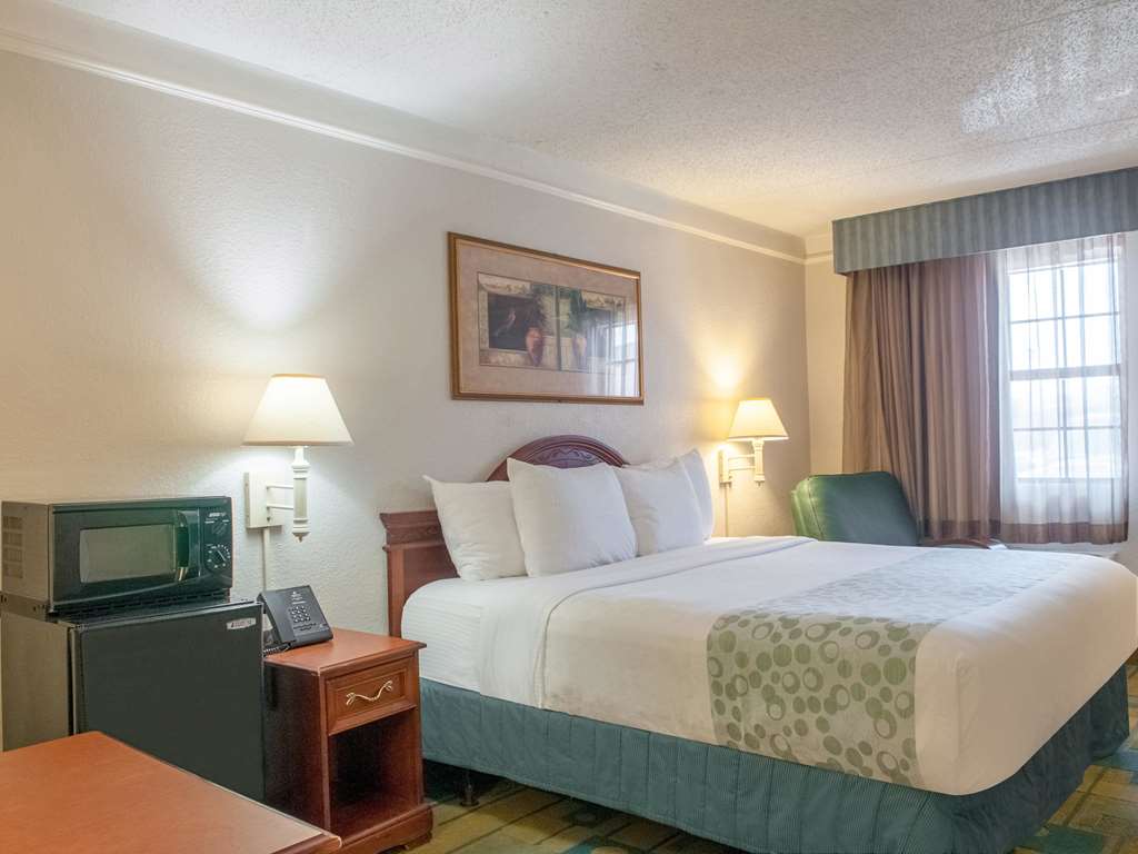 La Quinta Inn by Wyndham New Orleans Veterans Metairie - photo 14