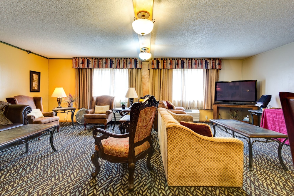 Fireside Inn and Suites - photo 53
