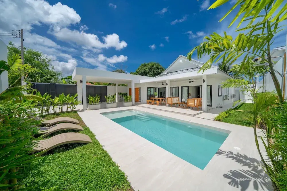 Bali Style 4BR Pool Villa Kaia in Rawai — 4-Star Luxury Hotel in Rawai, Thailand