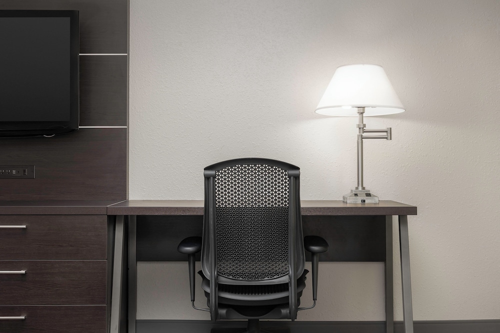 Holiday Inn Express Knoxville Strawberry Plains by IHG - photo 14