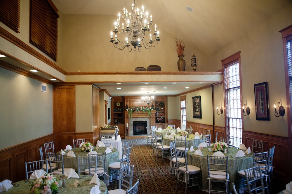 Brick Street Inn - photo 42