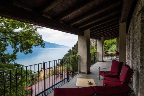 Casa Sopino 1 — 4-Star Luxury Hotel in Limone Sul Garda, Italy