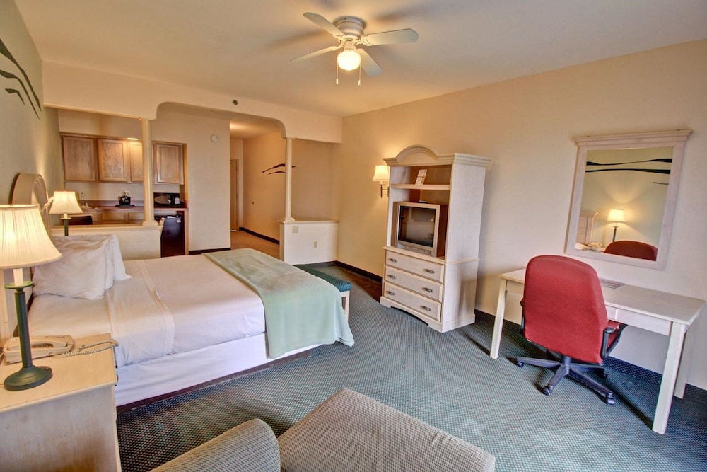 Home2 Suites by Hilton South Padre Island - photo 11