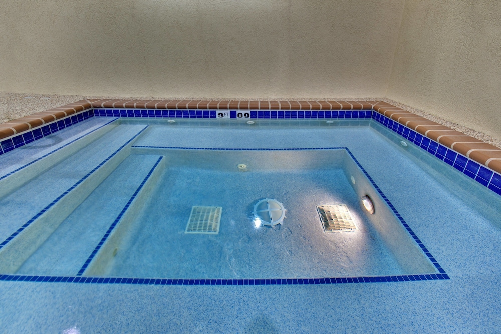 Garner Hotel Brookings by IHG - photo 19