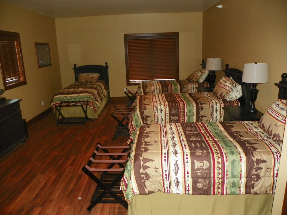 Dakota Prairie Lodge & Resort - photo 4